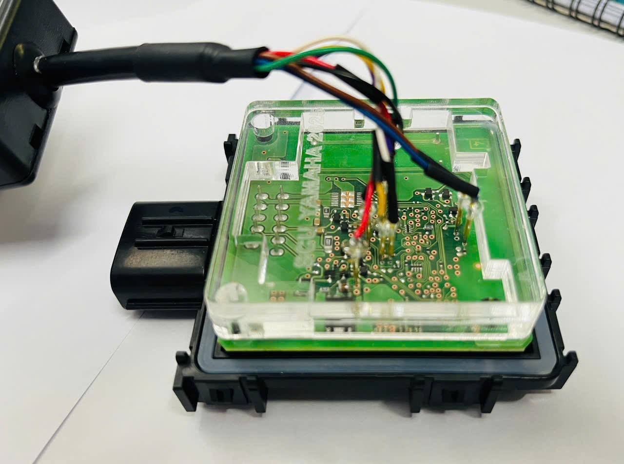 MTB08-YS03- CÁP LẬP TRÌNH HỆ THỐNG SMARTKEY CHO YAMAHA 2025